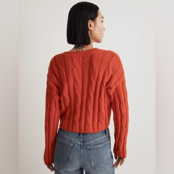 Madewell Cable-Knit V-Neck Crop Cozy Fall Knit Sweater In Roasted Squash - Picture 12 of 12